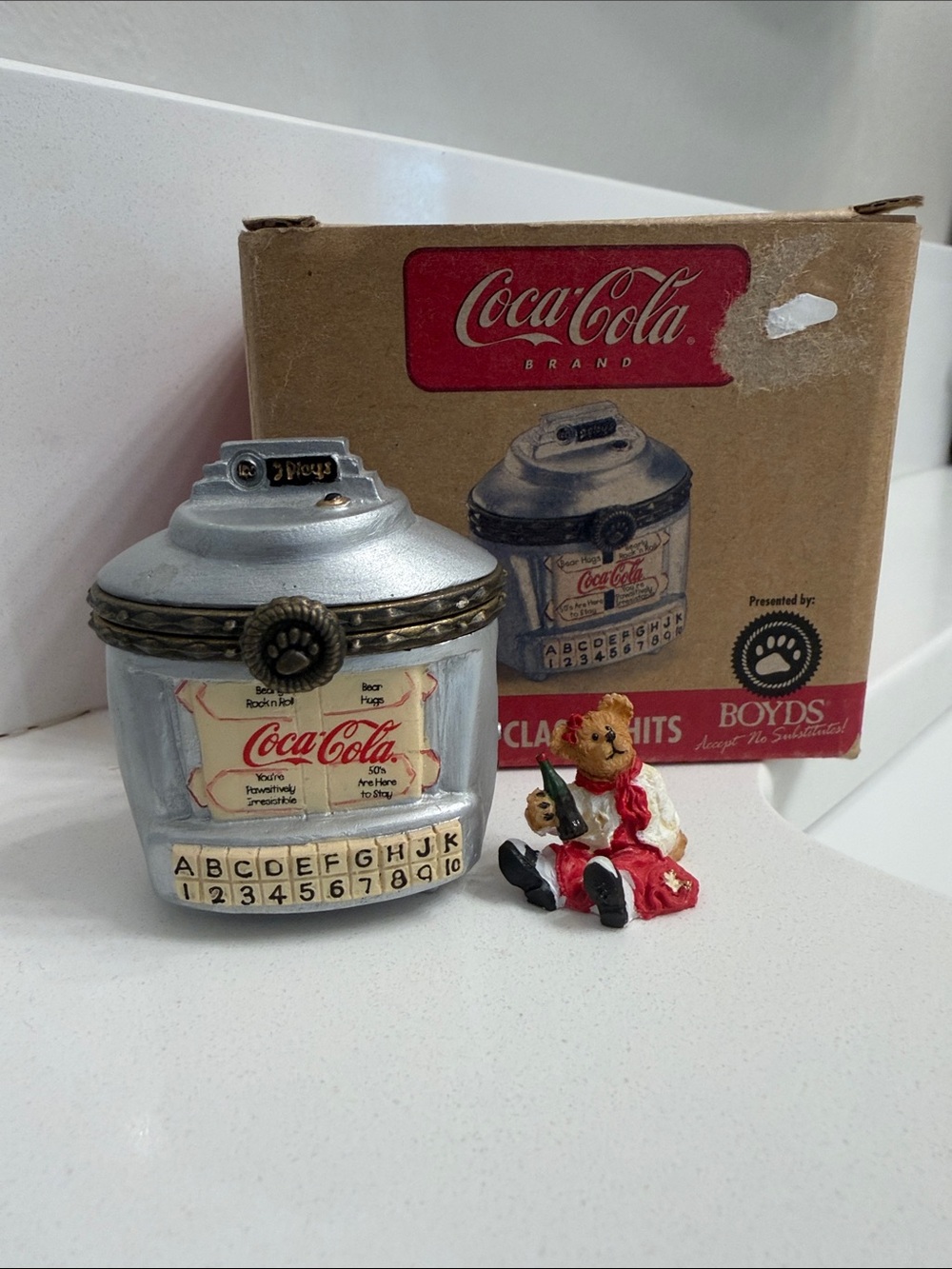 Boyds Bears "Classic Hits" Coca-Cola 1950’s Jukebox Treasure Box